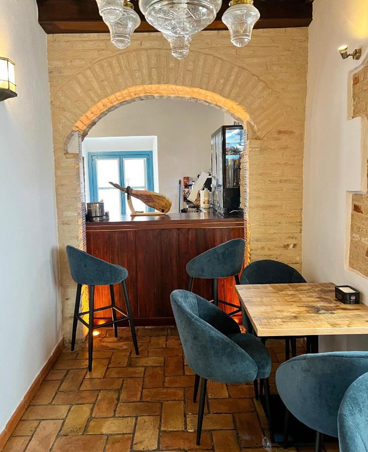 Hostal Servilia Кармона Экстерьер фото