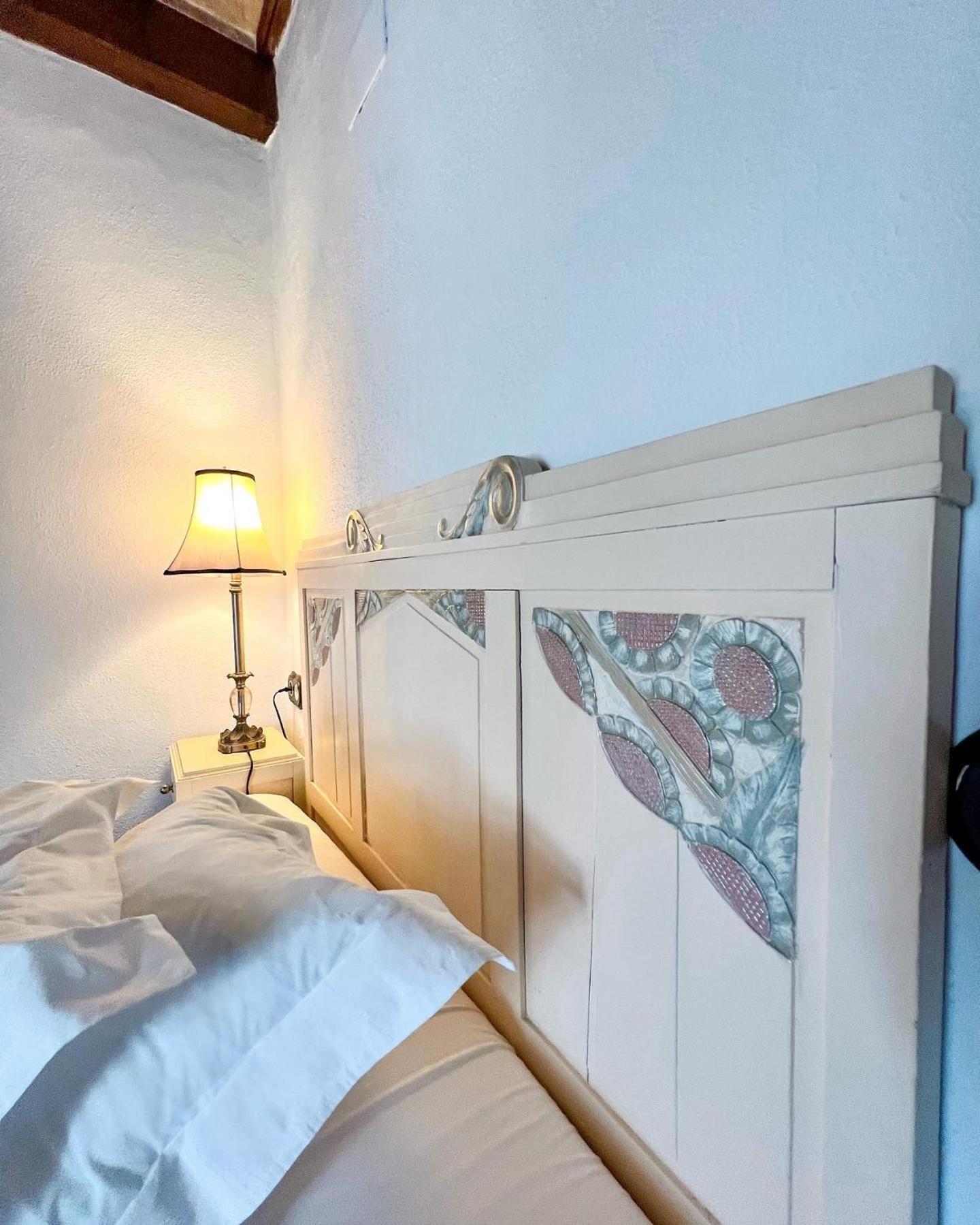 Hostal Servilia Кармона Экстерьер фото