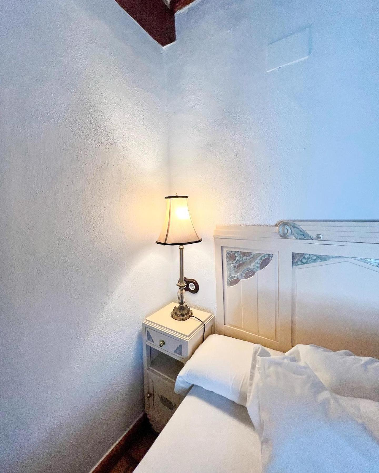 Hostal Servilia Кармона Экстерьер фото