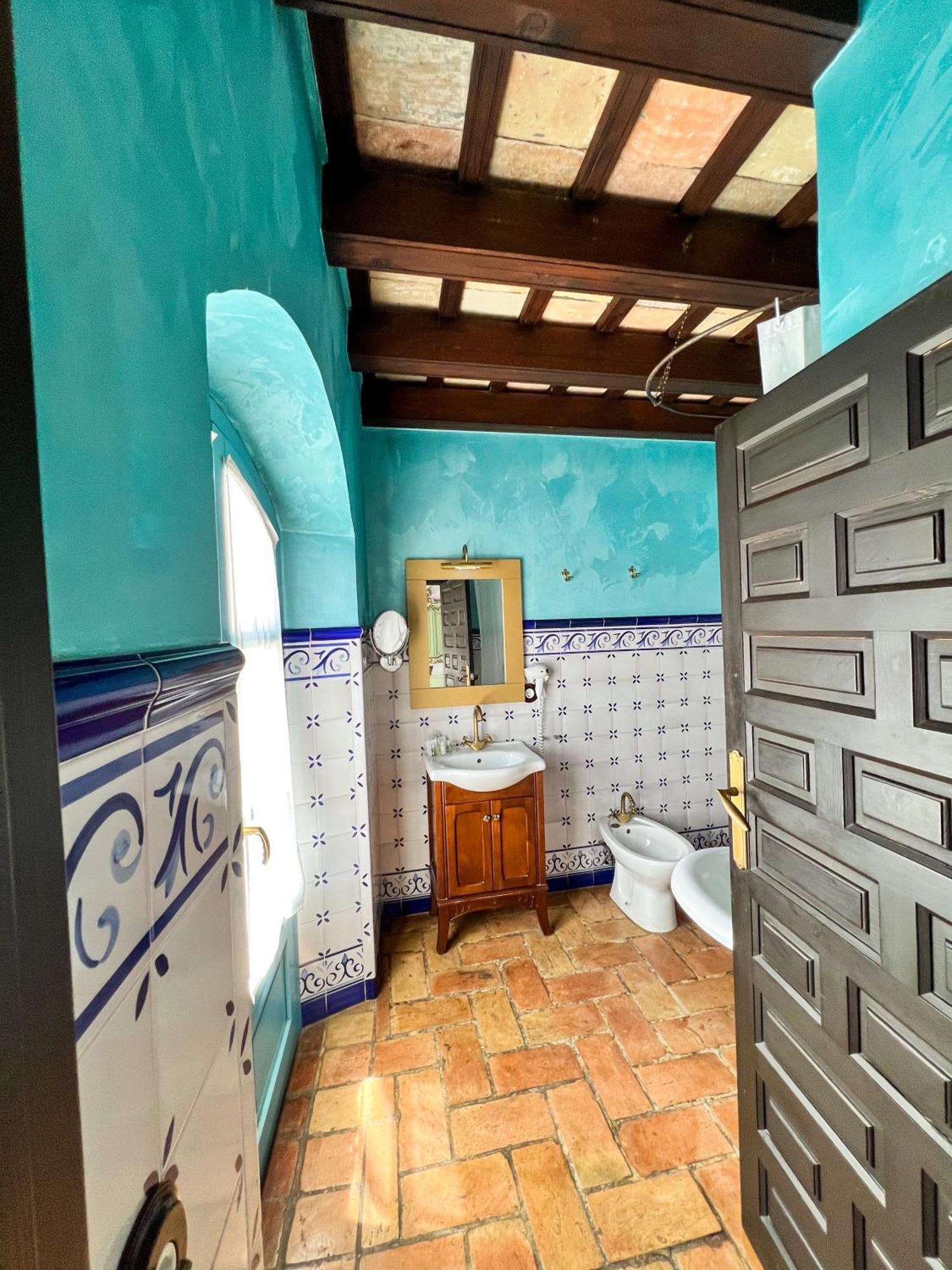 Hostal Servilia Кармона Экстерьер фото
