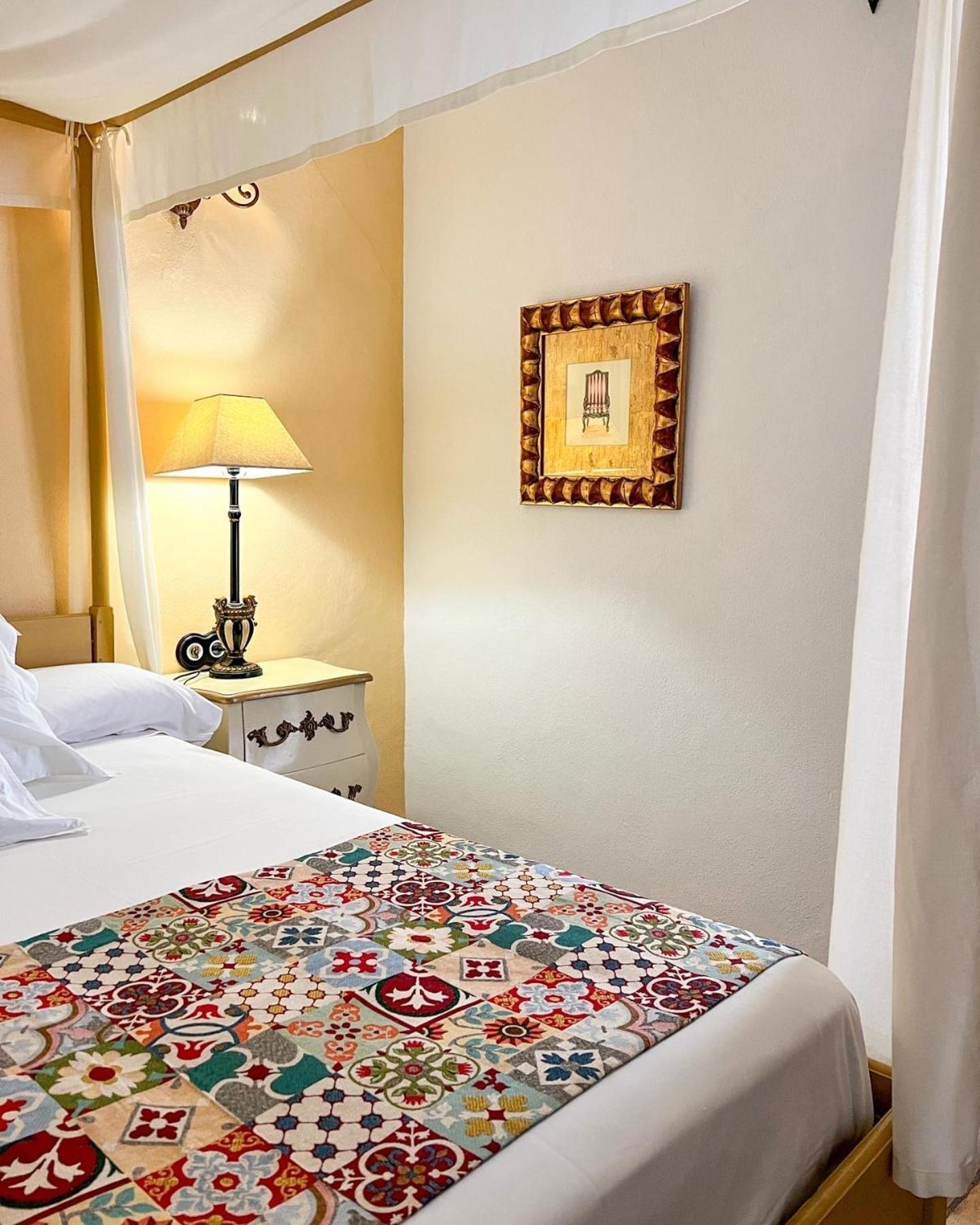 Hostal Servilia Кармона Экстерьер фото